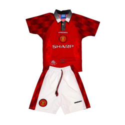 1996/97 Manchester United Home Kit + Shorts (10-11Y / 141-146cm)