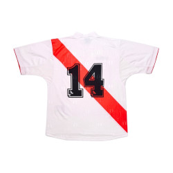2004 Peru Home Kit (L) Claudio Pizarro